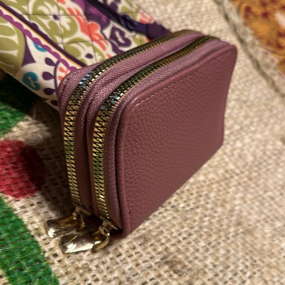 LISDINE mini solid mauve color card holder New - Picture 1 of 7